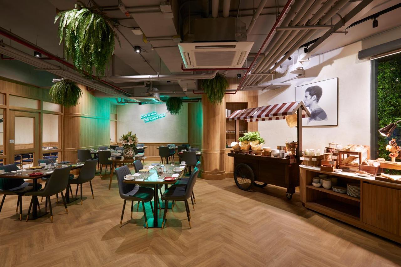 Somerset Rama 9 曼谷 外观 照片 The interior of the restaurant