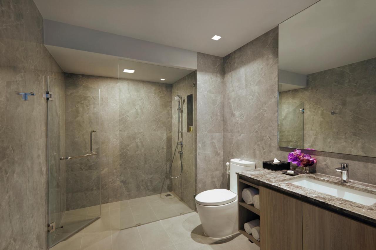 Somerset Rama 9 曼谷 外观 照片 A wet bathroom in Singapore